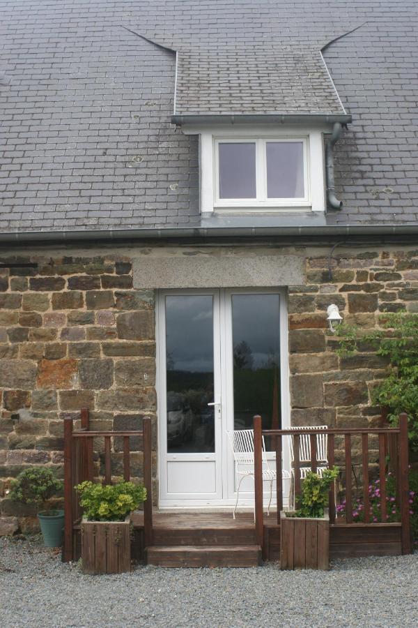 Les Sapins Apartment Beaumesnil  Exterior photo